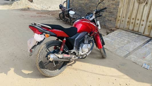 Suzuki GSX 125 | 2025 Model | Excellent Condition