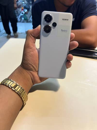 Xiaomi Redmi Note 13 Pro Plus