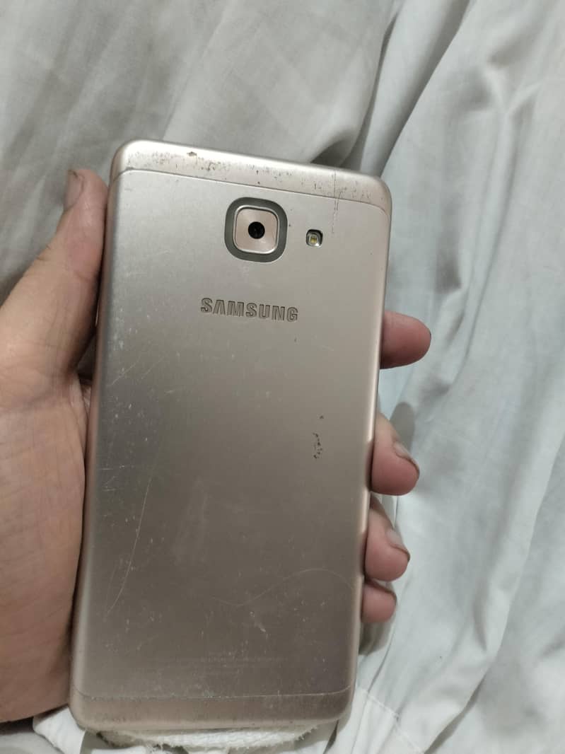 galaxy j7 max 2