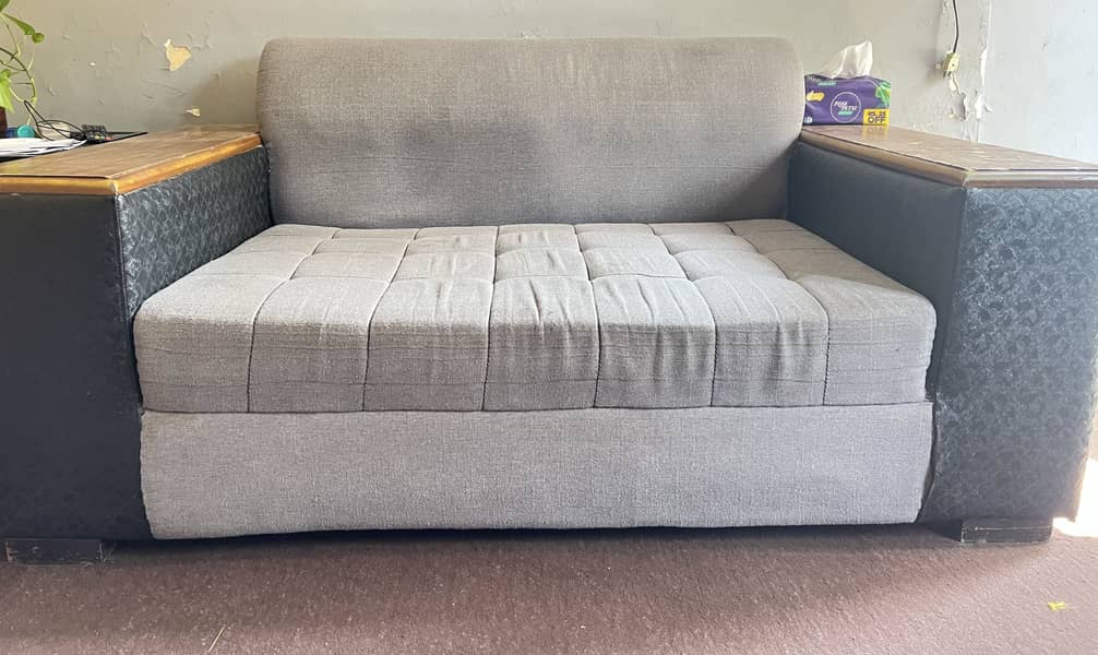 4 seater sofas 1