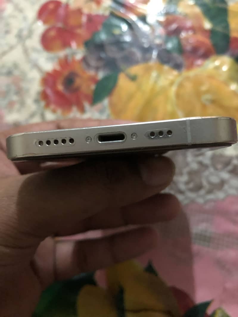 Apple iPhone 12 Pro 0