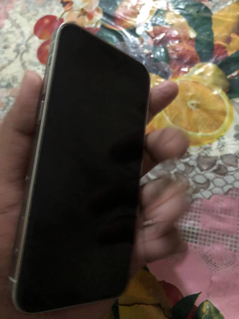 Apple iPhone 12 Pro 4