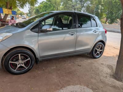 Toyota Vitz 2010