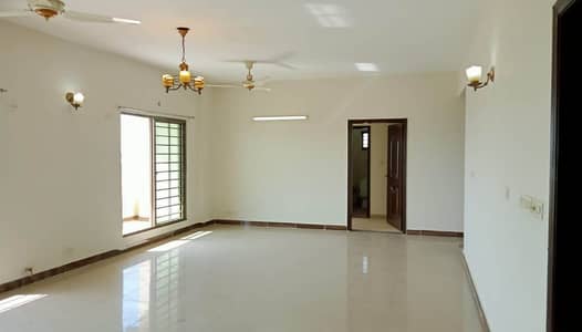 4 Bed Apartment Available For Rent In Askari 11 Lahore