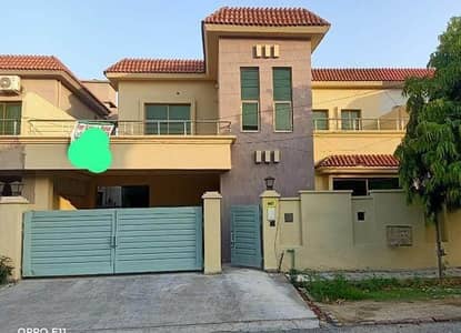 4 Bed House Available For Rent In Askari 11 Lahore.
