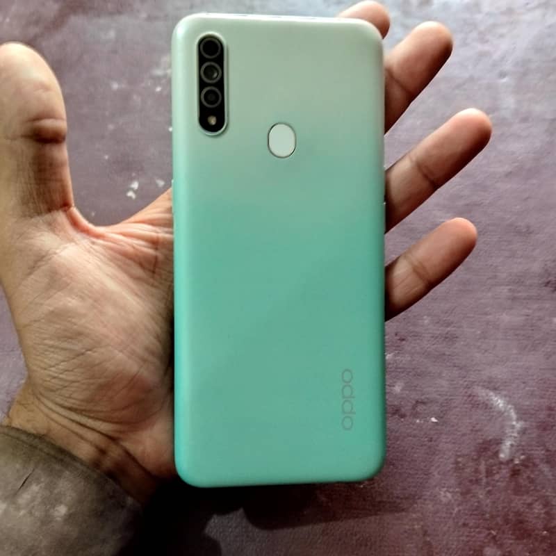 OPPO A31 0