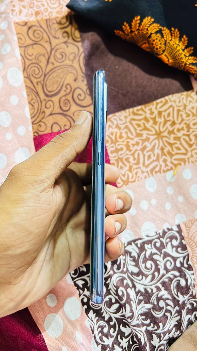 vivo v21e 2