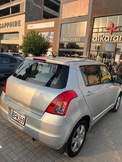 Suzuki Swift 2011