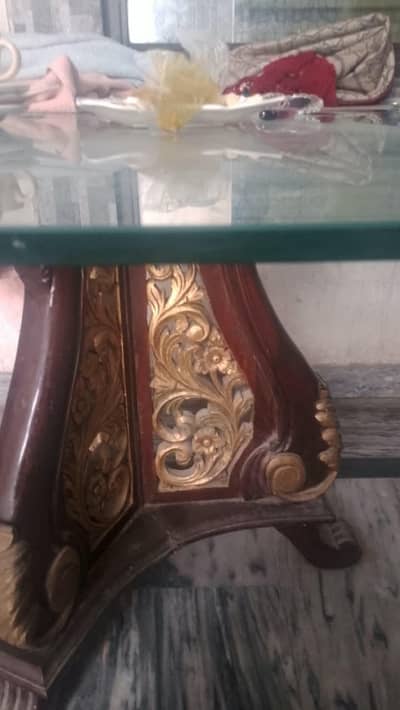 dinning table with 6 chair