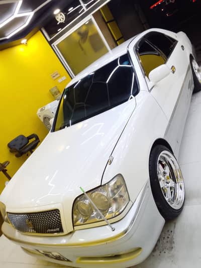 Toyota Crown 2001