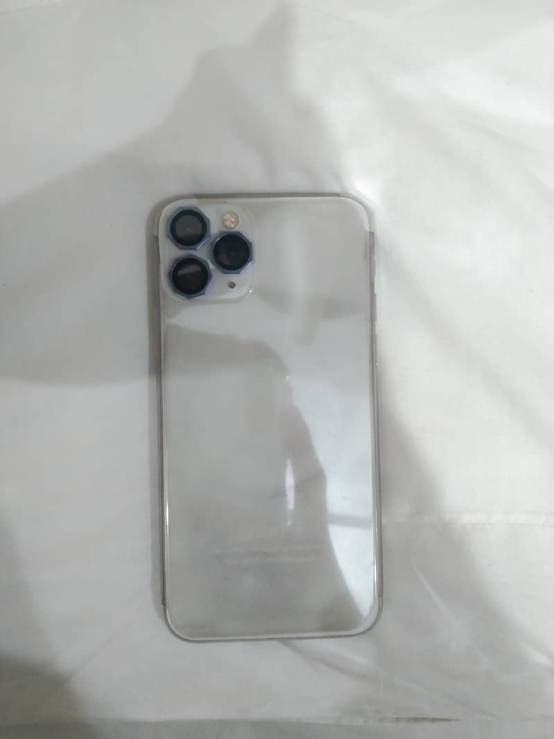 Apple iPhone 11 Pro 0