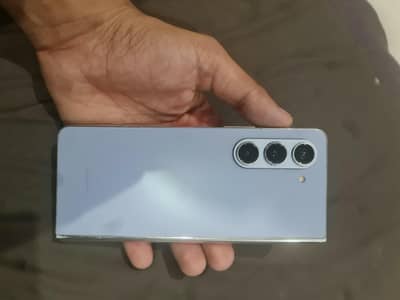 Samsung Mobile Z Fold 5 [exchange possible ]