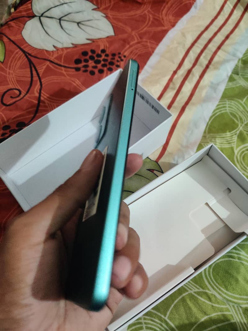 Xiaomi Redmi Note 12 2