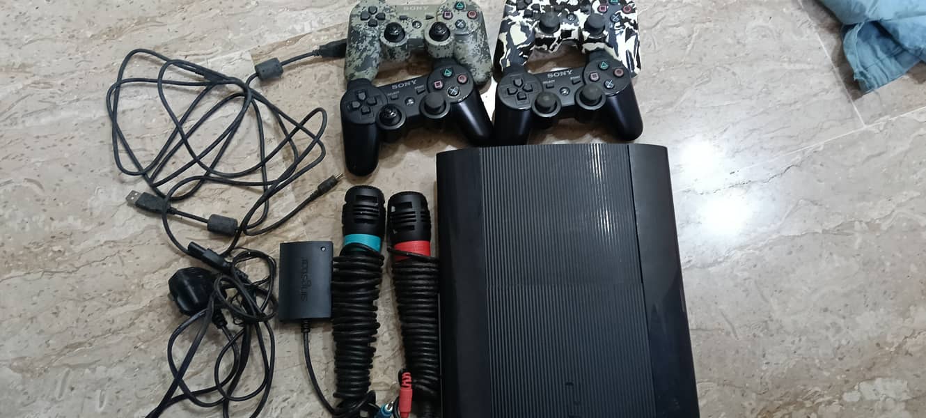 PS3 slim 1