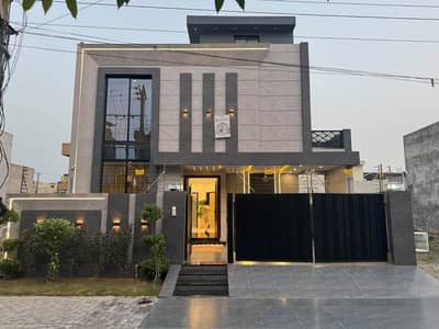 sale A House In Central Park Housing Scheme Prime Location