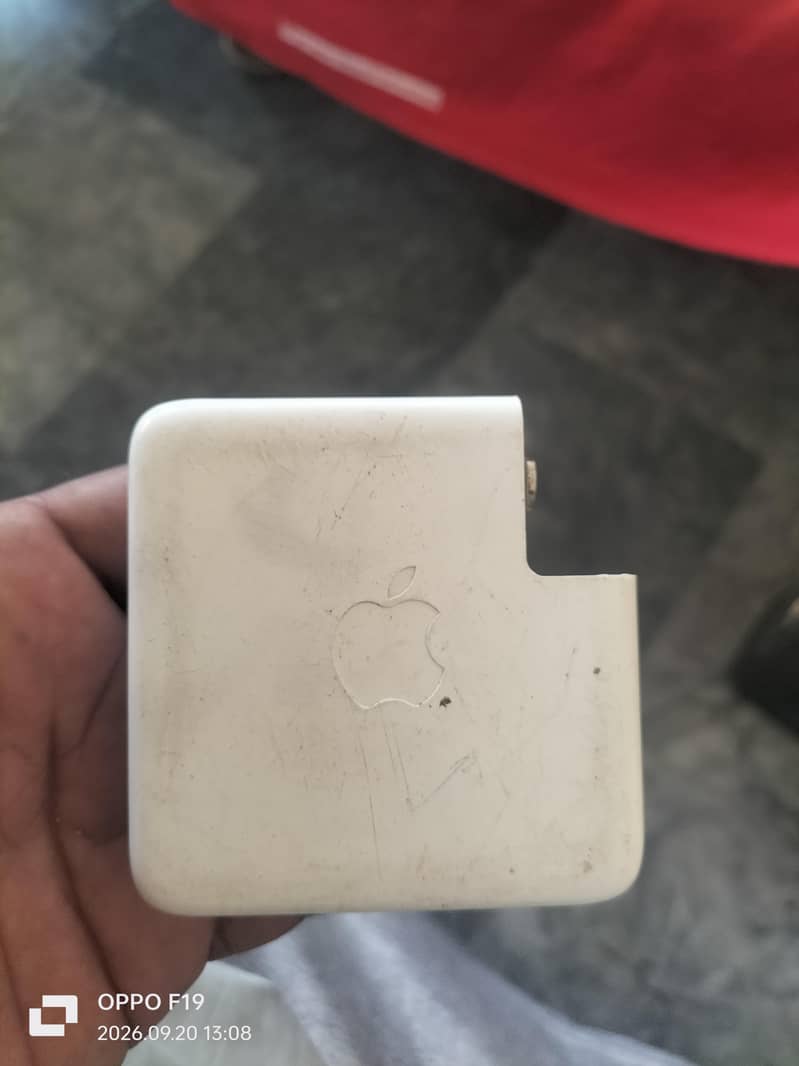 iPad charger 6