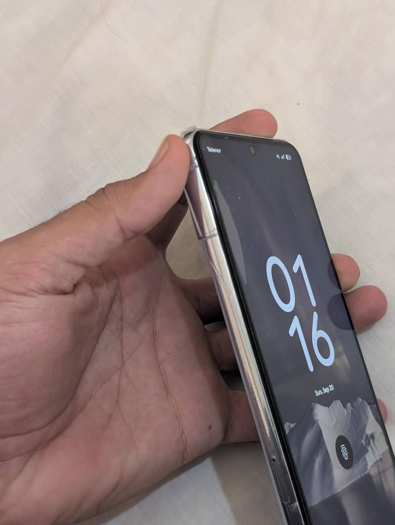 Google Pixel 8 Pro 1