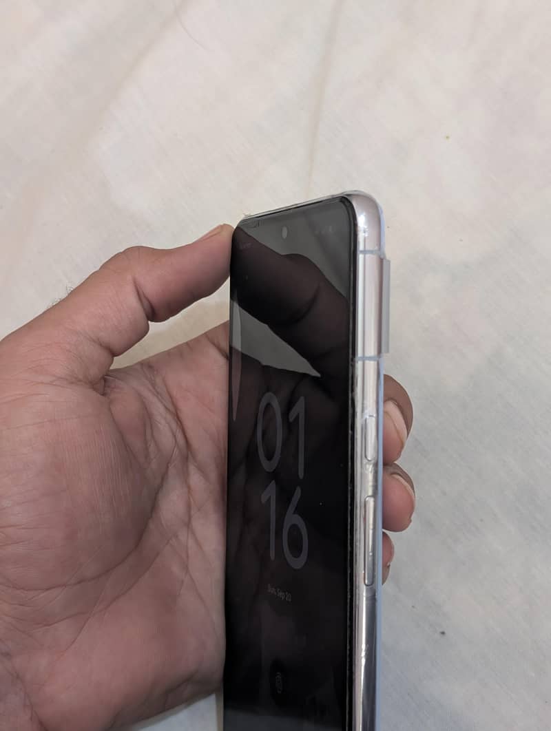 Google Pixel 8 Pro 2