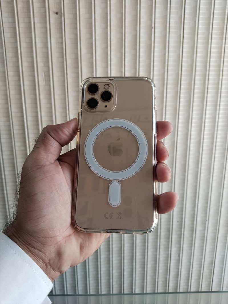 Apple iPhone 11 Pro 2