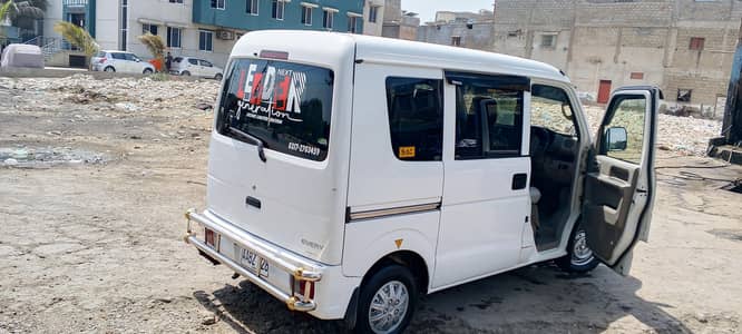 Suzuki Every 2014