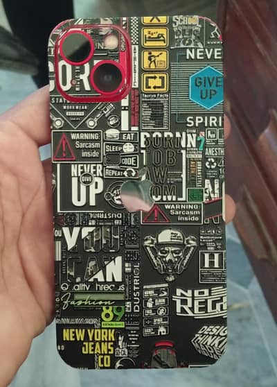 Apple iPhone 13