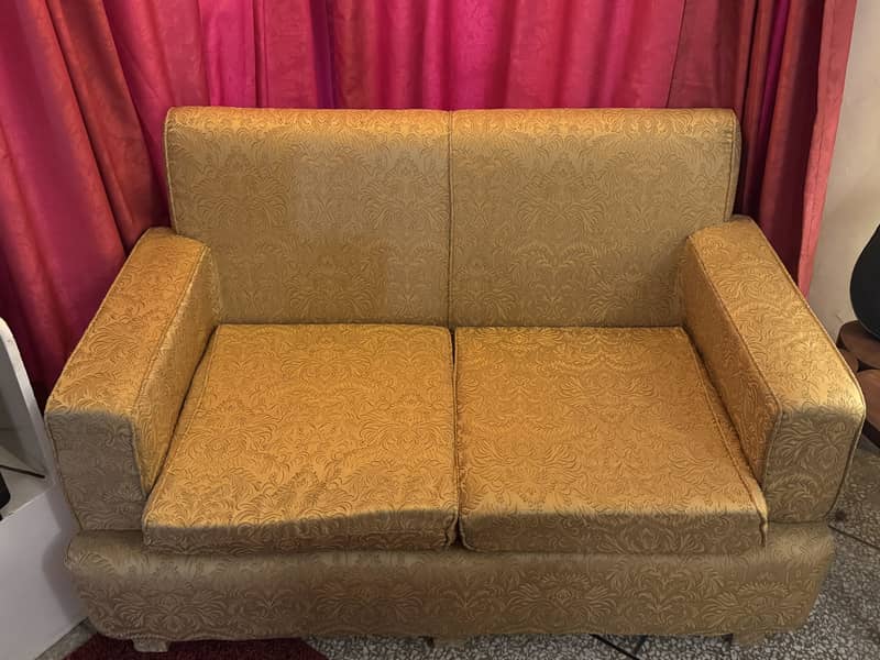 Two seater sofa 7