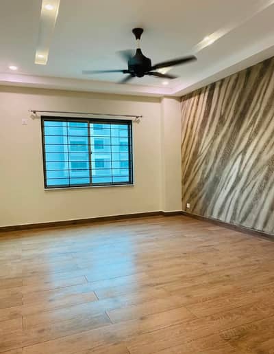 3 Bed Luxury Flat For Rent in Askari 10 - Sector S | Family Residence