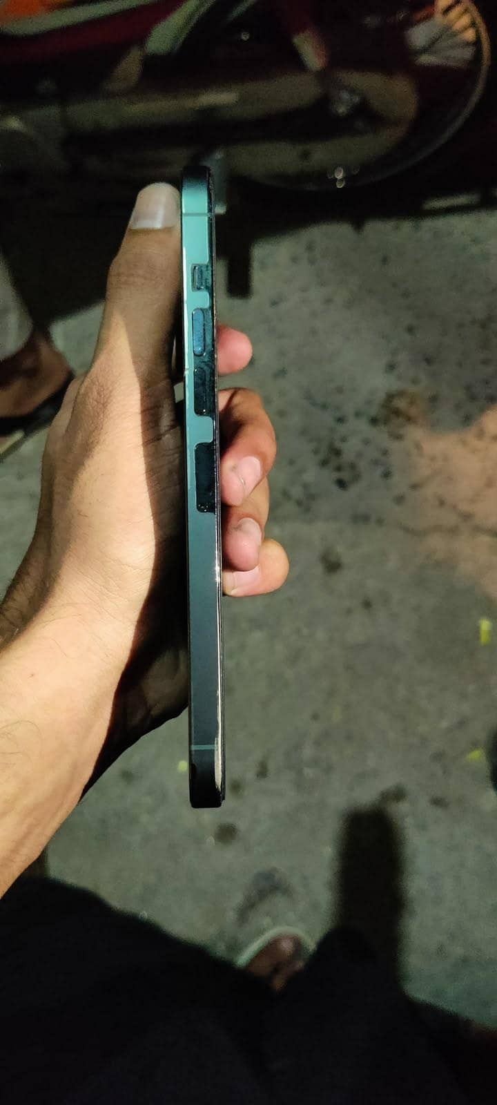 Apple iPhone 13 Pro Max 3