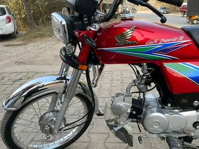 Honda CD70 13model 70pkr Jo interested ha whi baat kry