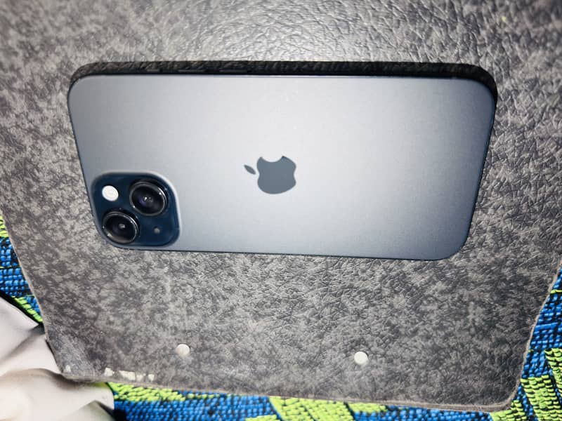 Apple iPhone 15 1