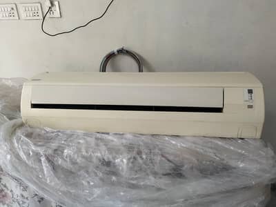 Acson 1.5 Ton Split AC ,Clean Condition , Orginal Part Heat and cool