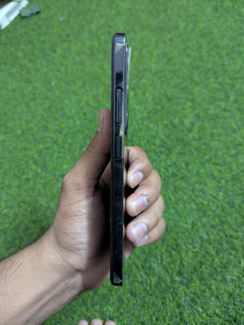 OPPO A3 Pro 6