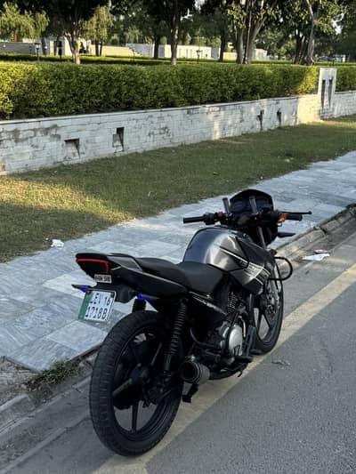 Yamha YBR fully modified original parts available