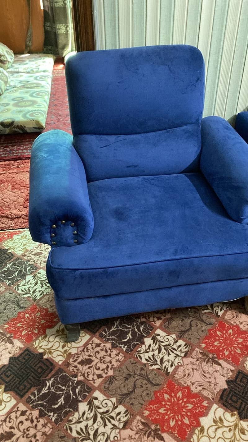 5 seater’s sofa 1