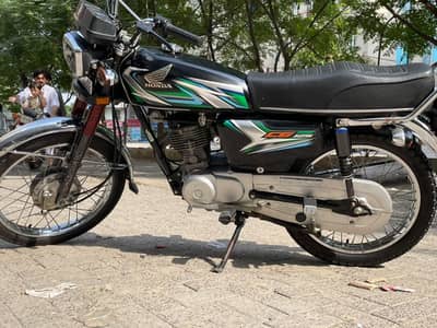 23 model Honda 125 for sale