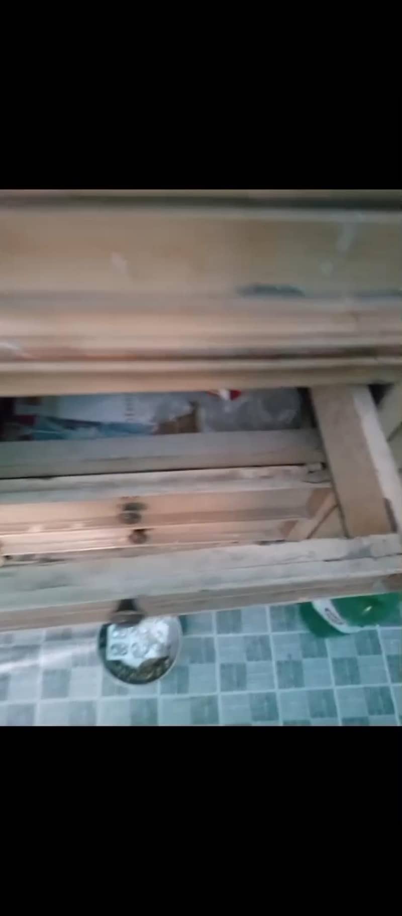 divider 3