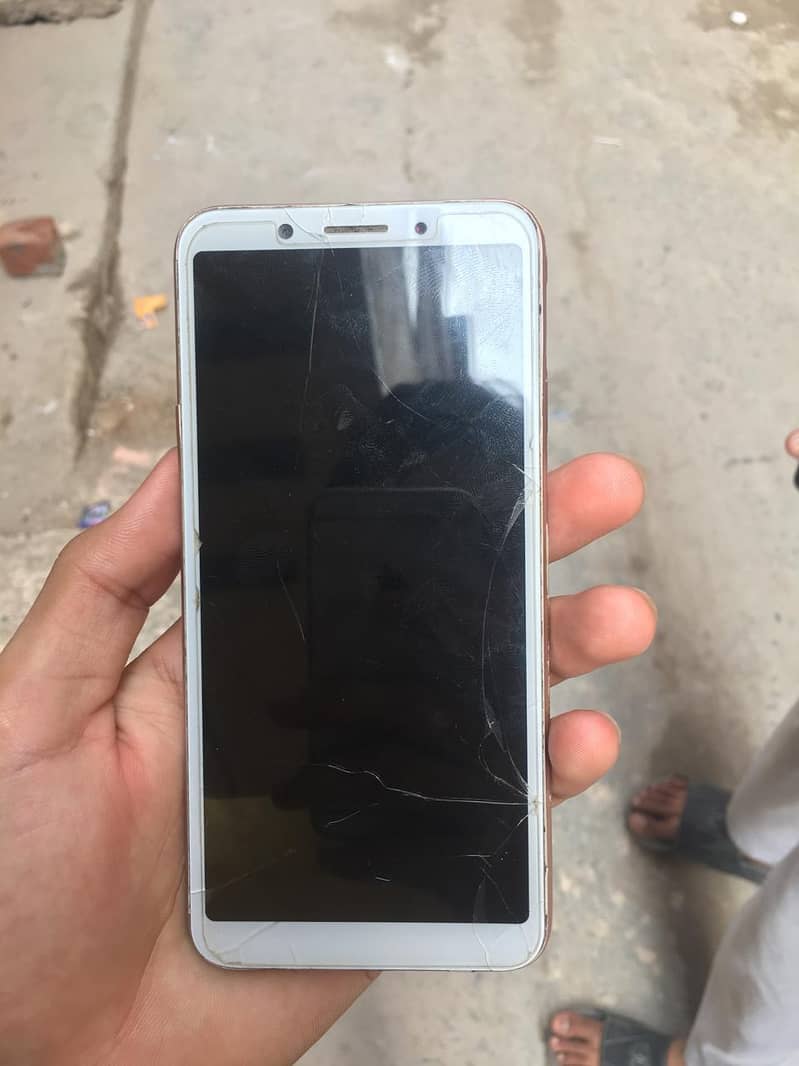OPPO A83 6