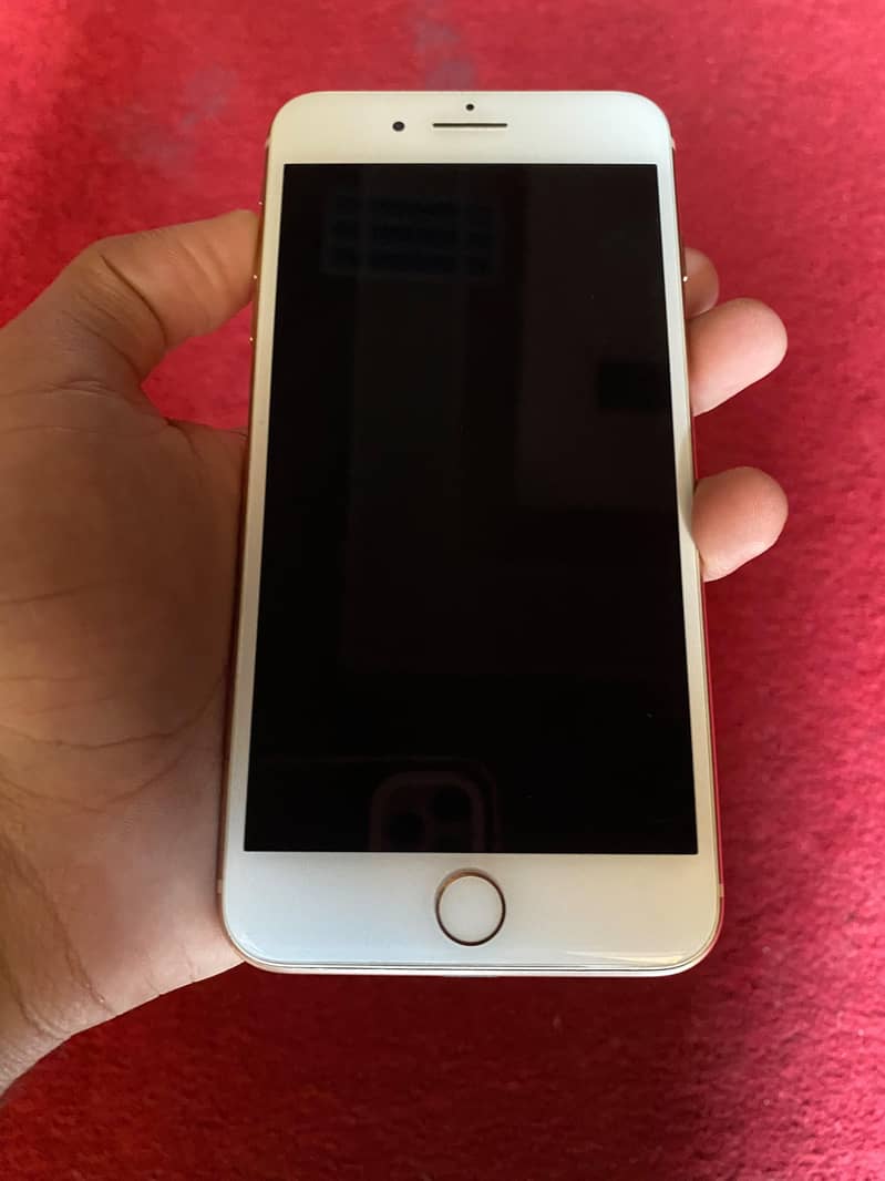 Apple iPhone 8 Plus 7