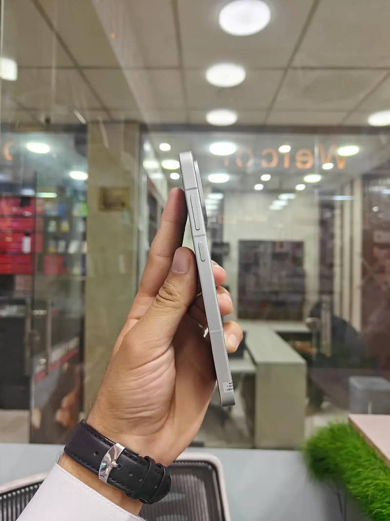 One Plus 13T 2