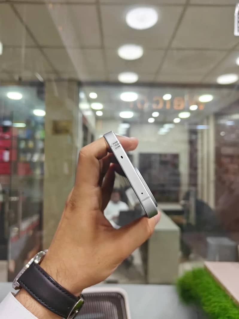 One Plus 13T 5