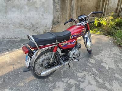 united us 70cc in good condition 2021 model Islamabad registered