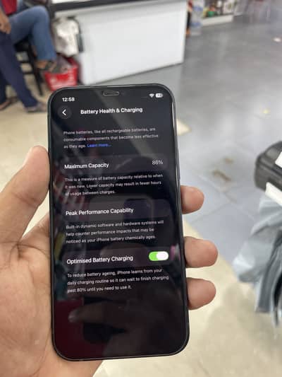 Apple iPhone 12