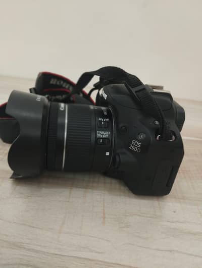 Canon EOS 200D DSLR Camera with Lens – Excellent Condition