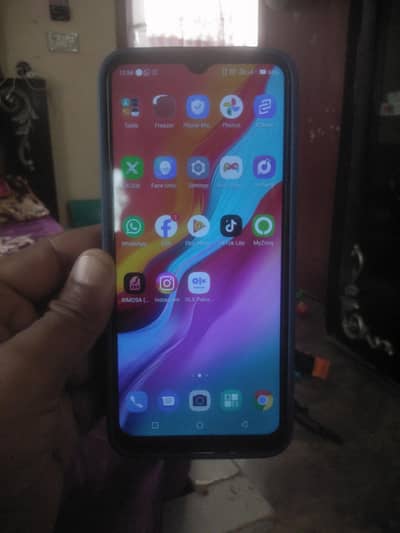 Infinix Hot 8 Lite