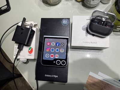 Samsung galaxy Z Flip 6 | PTA Approved physical + esim | 12gb/512gb