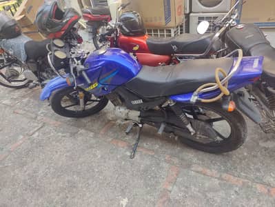 Yamaha YBR 125 2019 Model | Vibrant Blue | Excellent Condition