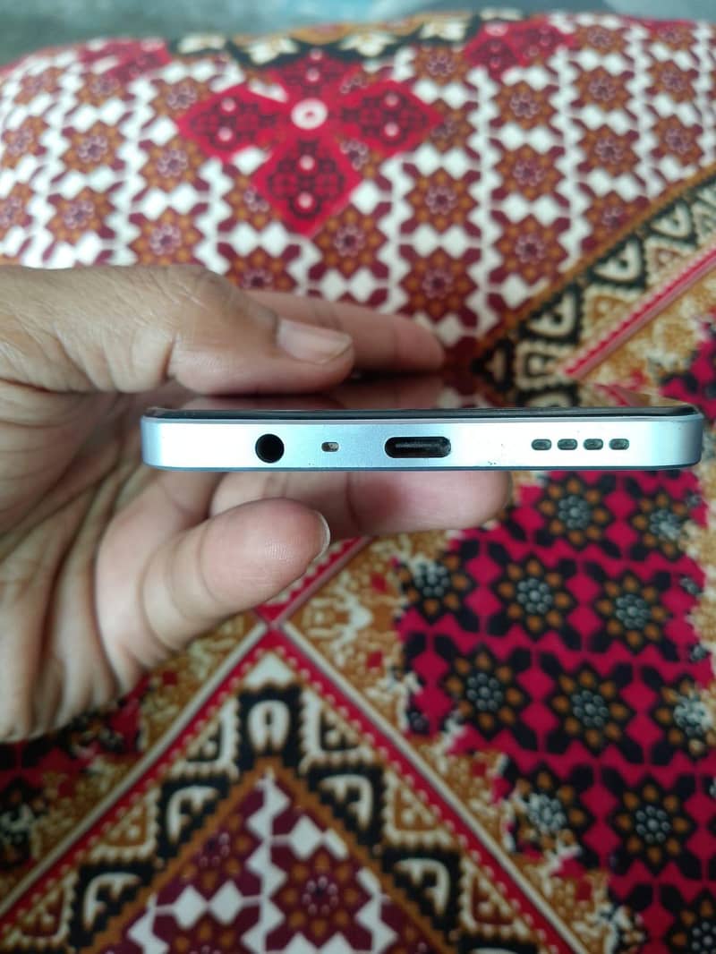 Realme Note 60 3