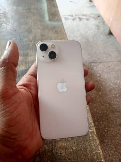 Apple iPhone 13