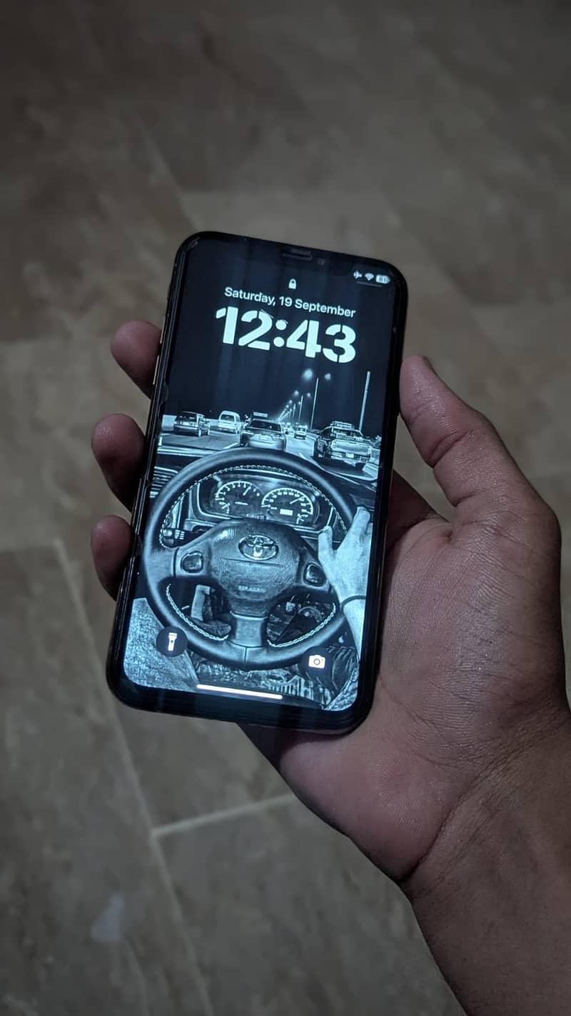 iPhone XS 1