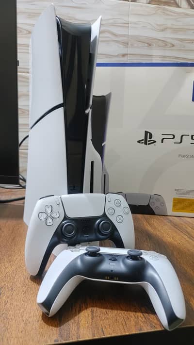 PS 5 Slim - PlayStation 5 Slim Disc Edition